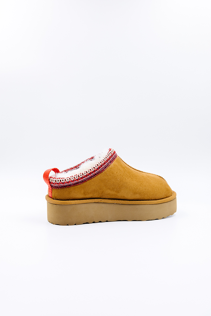 Chestnut Roe Clog | PAWJ California | 100% Vegan Footwear